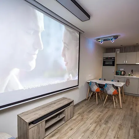 Apartment With Projector And Balcony Between Main Square And Kazimierz Quarter